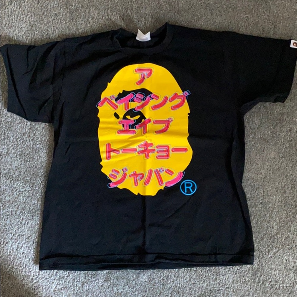Medium Black Bathing Ape T-shirt